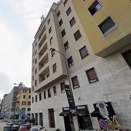 #Private Room in Brera District-3